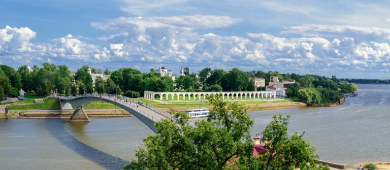 Яркие выходные: Великий Новгород и Старая Русса