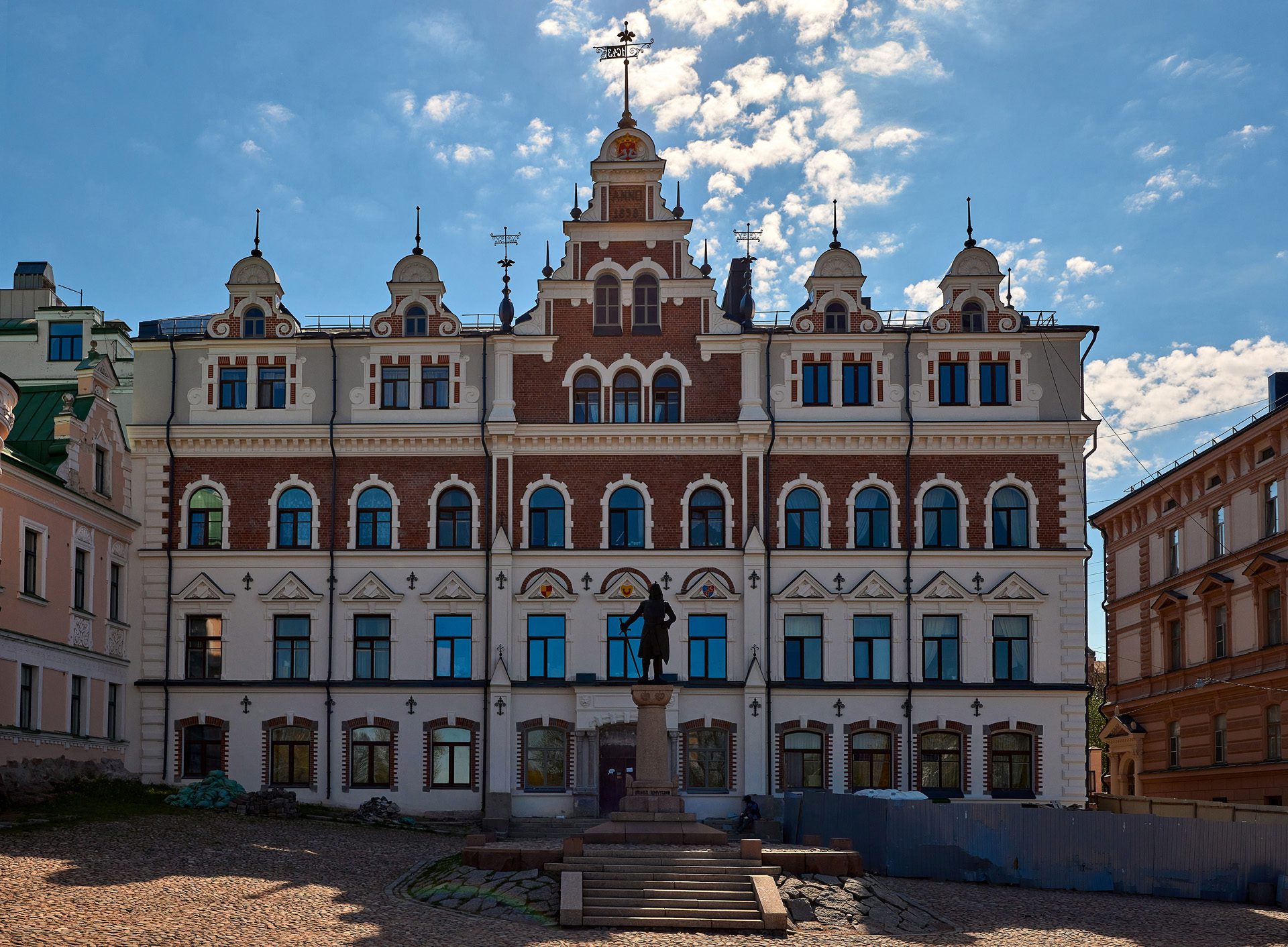 0r7a5173 reklamnik 19 21.05.24 zinovev