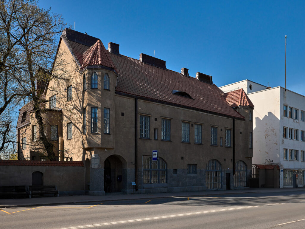 0r7a6566 reklamnik 19 21.05.24 zinovev